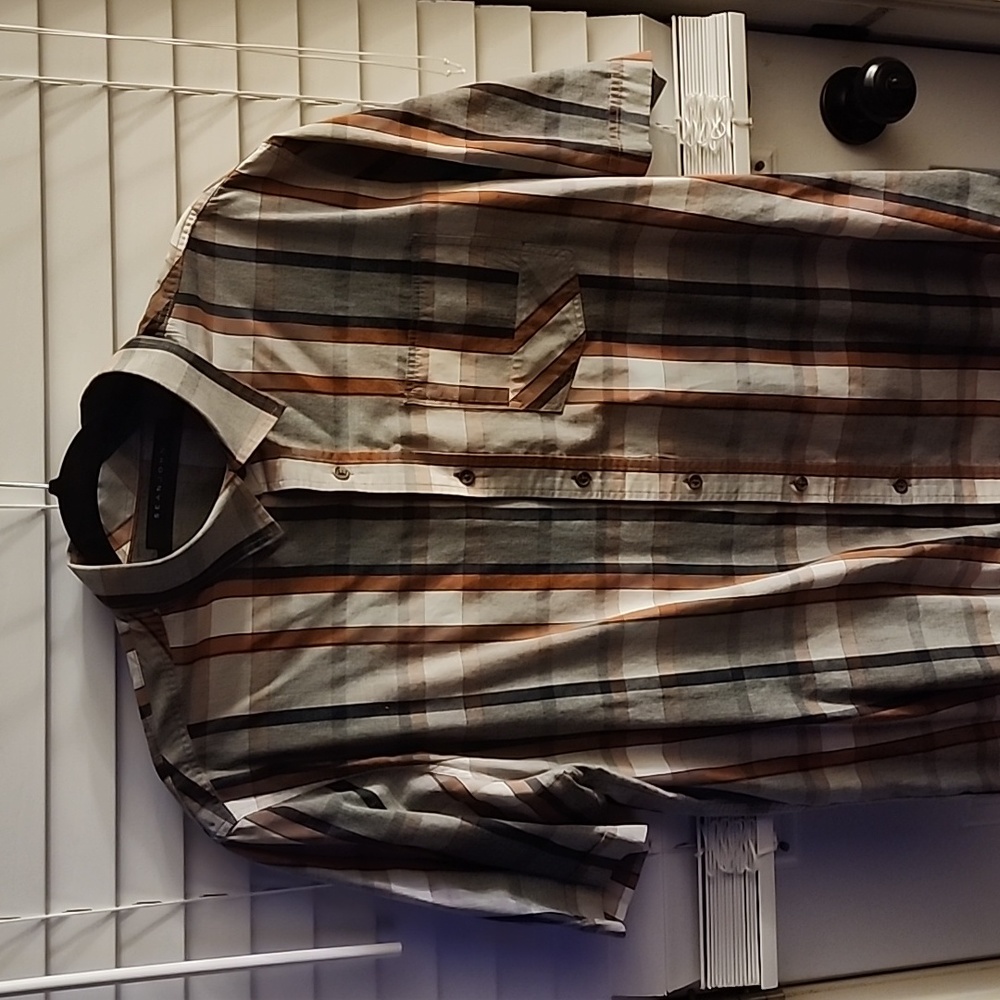 Sean John shirt